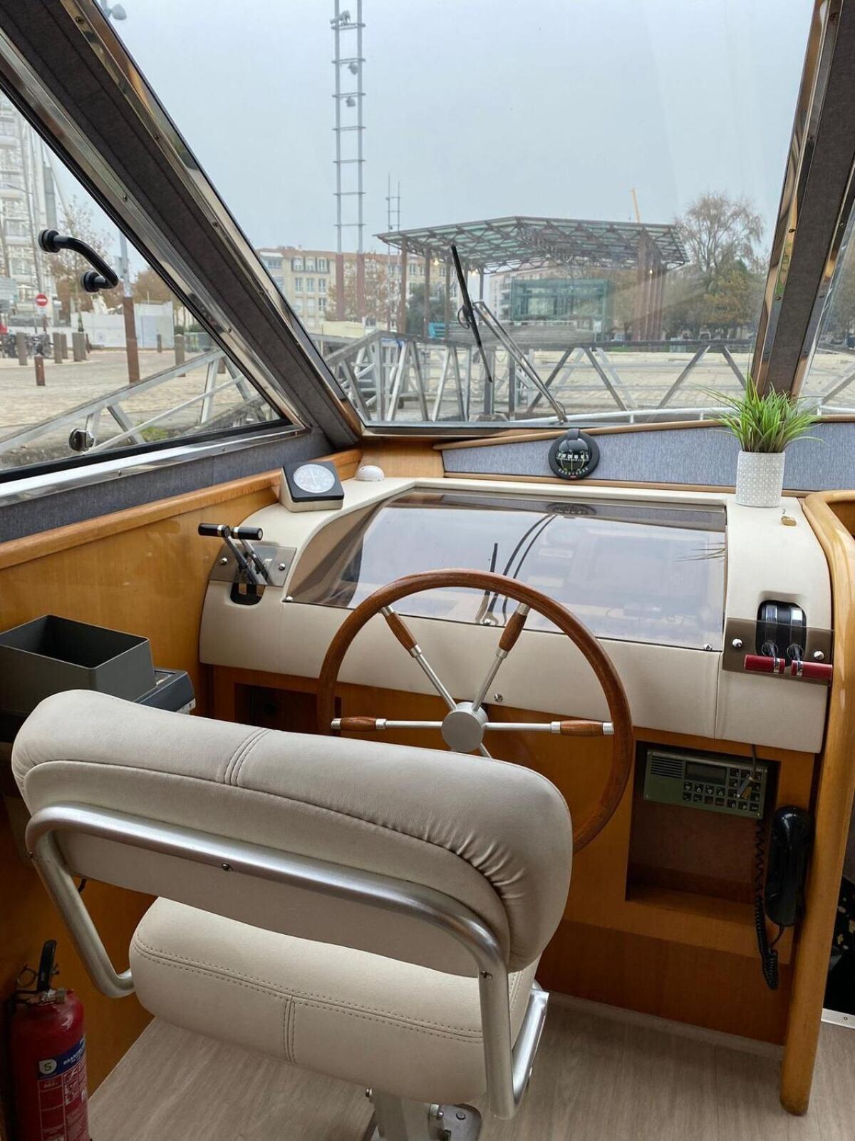 ホテル Yacht Aquamarina Vieux Port La Rochelle ラ・ロシェル エクステリア 写真