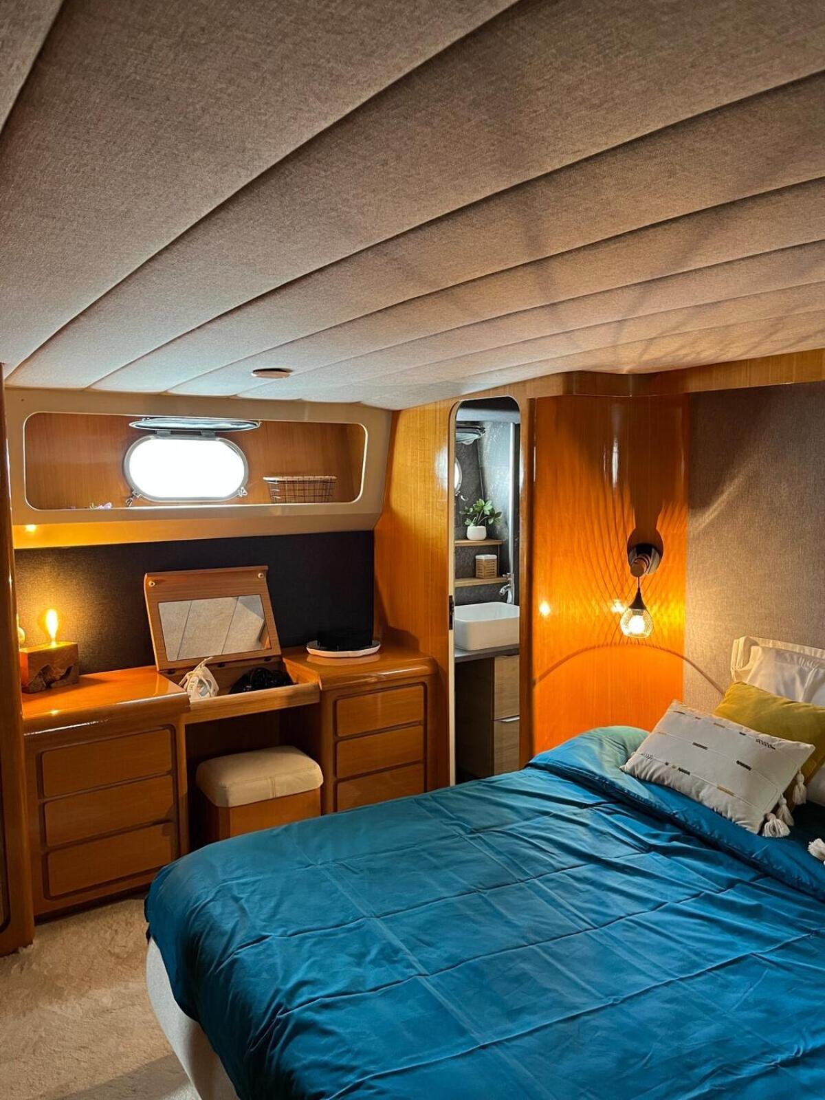 ホテル Yacht Aquamarina Vieux Port La Rochelle ラ・ロシェル エクステリア 写真