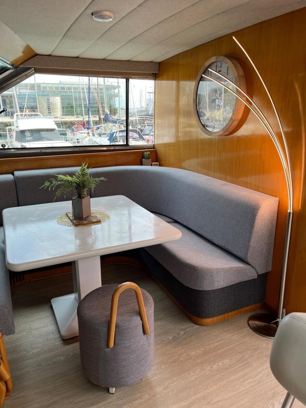 ホテル Yacht Aquamarina Vieux Port La Rochelle ラ・ロシェル エクステリア 写真