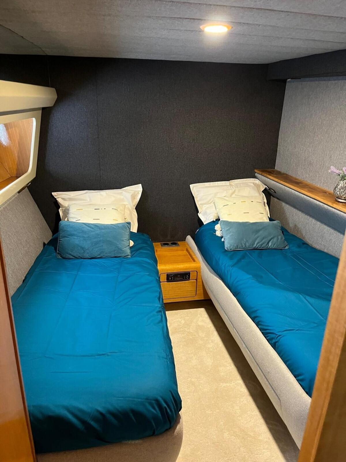 ホテル Yacht Aquamarina Vieux Port La Rochelle ラ・ロシェル エクステリア 写真